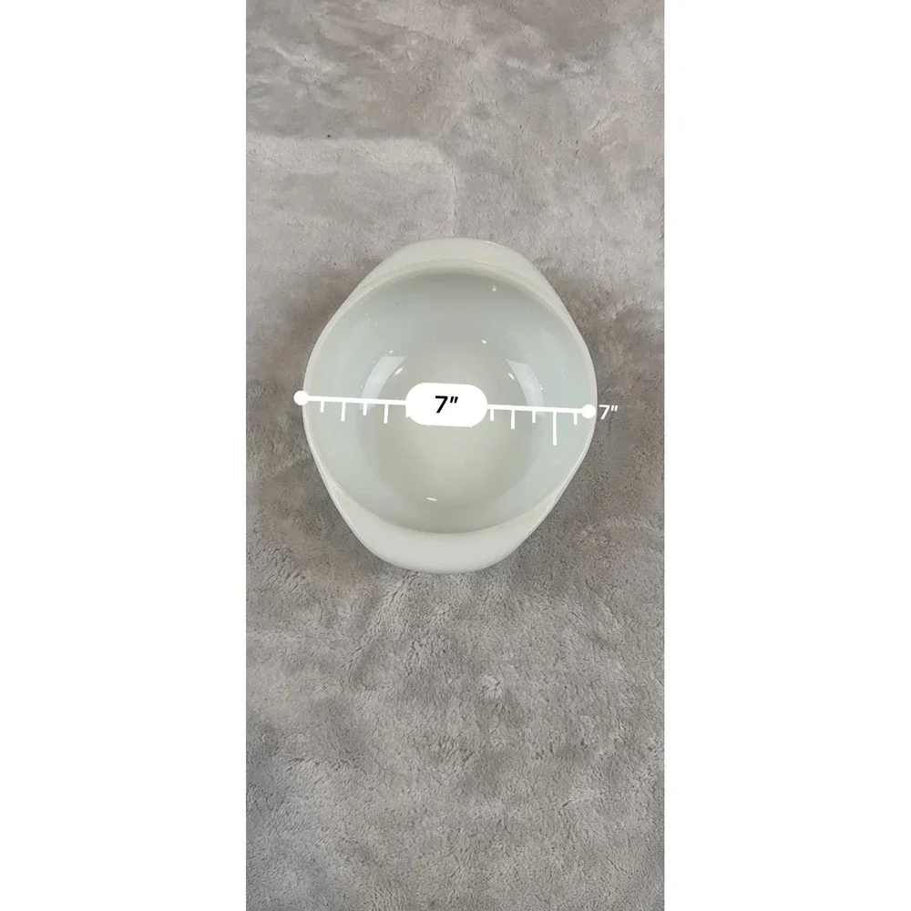 Vintage Pyrex 022‎ White Milk Glass 1 Quart Round Casserole Dish Tab Handles